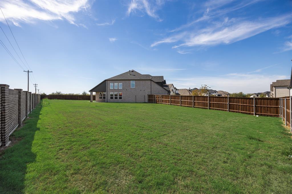 Large oversized lot