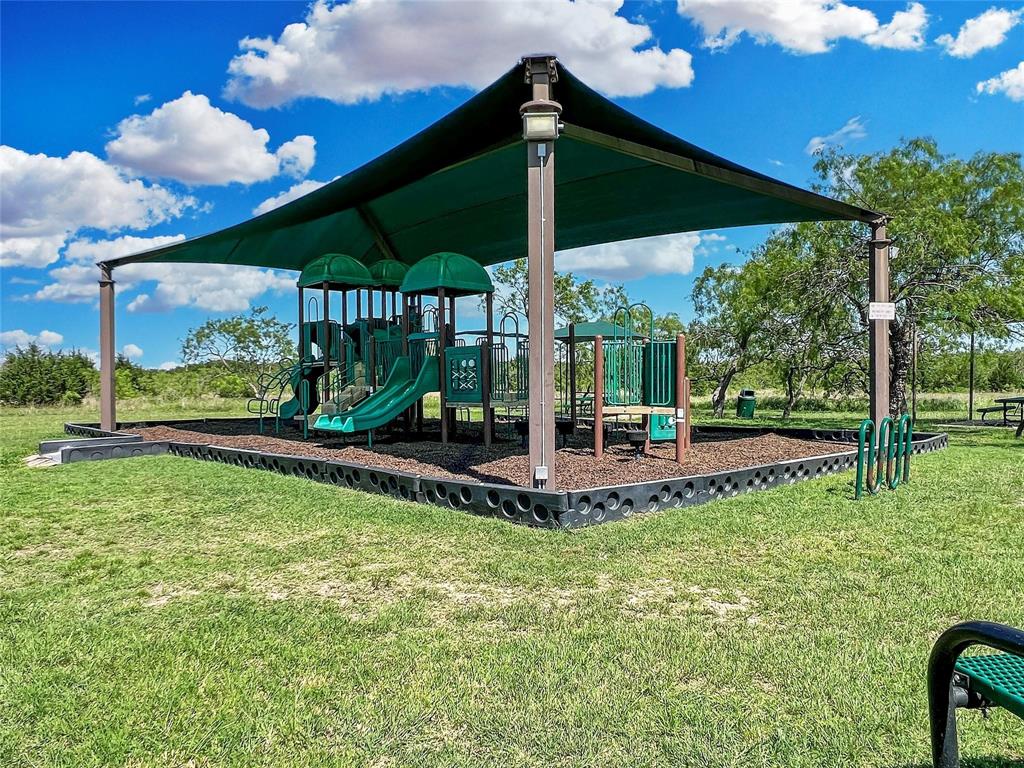 214 Dove Landing, Royse City, TX 75189