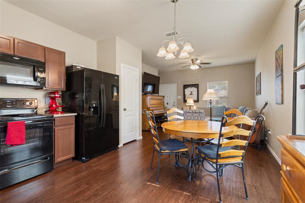 17367 Stacy Street, Lindale, TX 75771