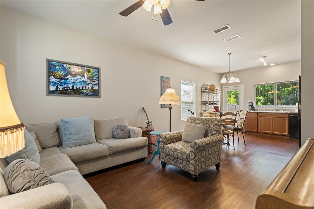 17367 Stacy Street, Lindale, TX 75771