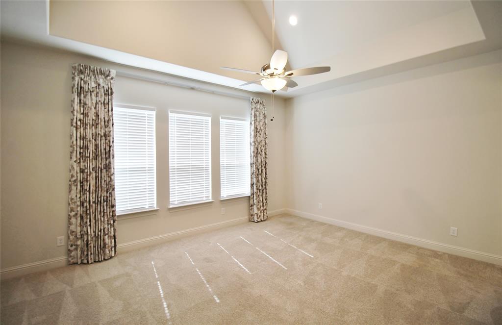 31 Jacey Court, Waxahachie, TX 75167