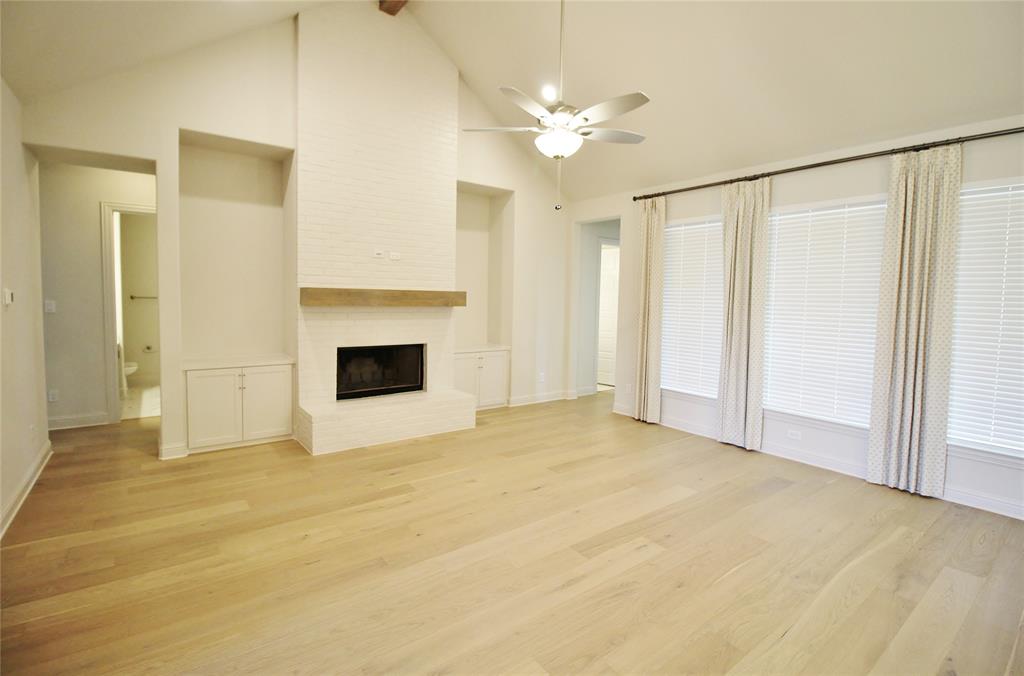 31 Jacey Court, Waxahachie, TX 75167