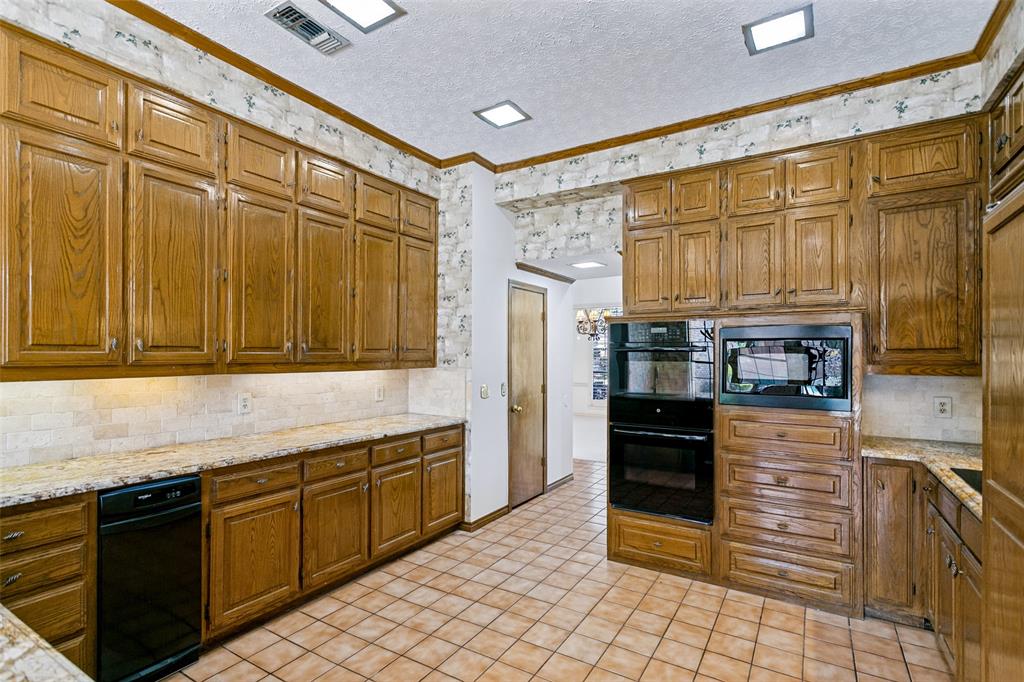 3916 Cross Bend Road, Plano, TX 75023