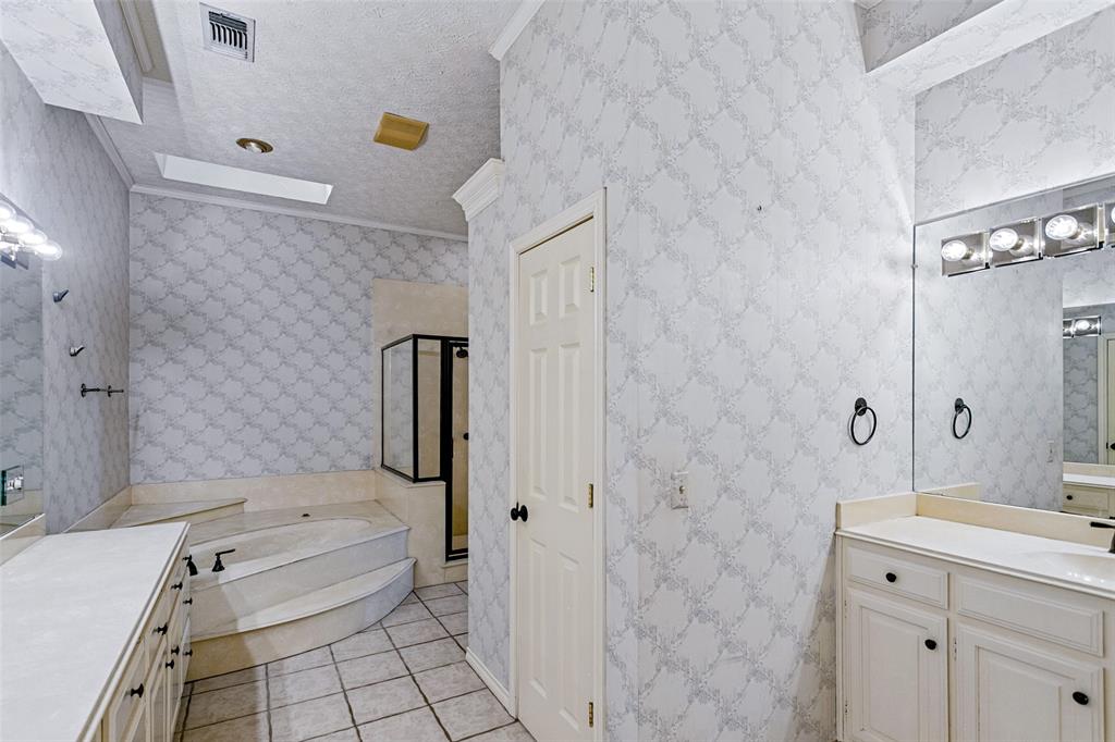 3916 Cross Bend Road, Plano, TX 75023
