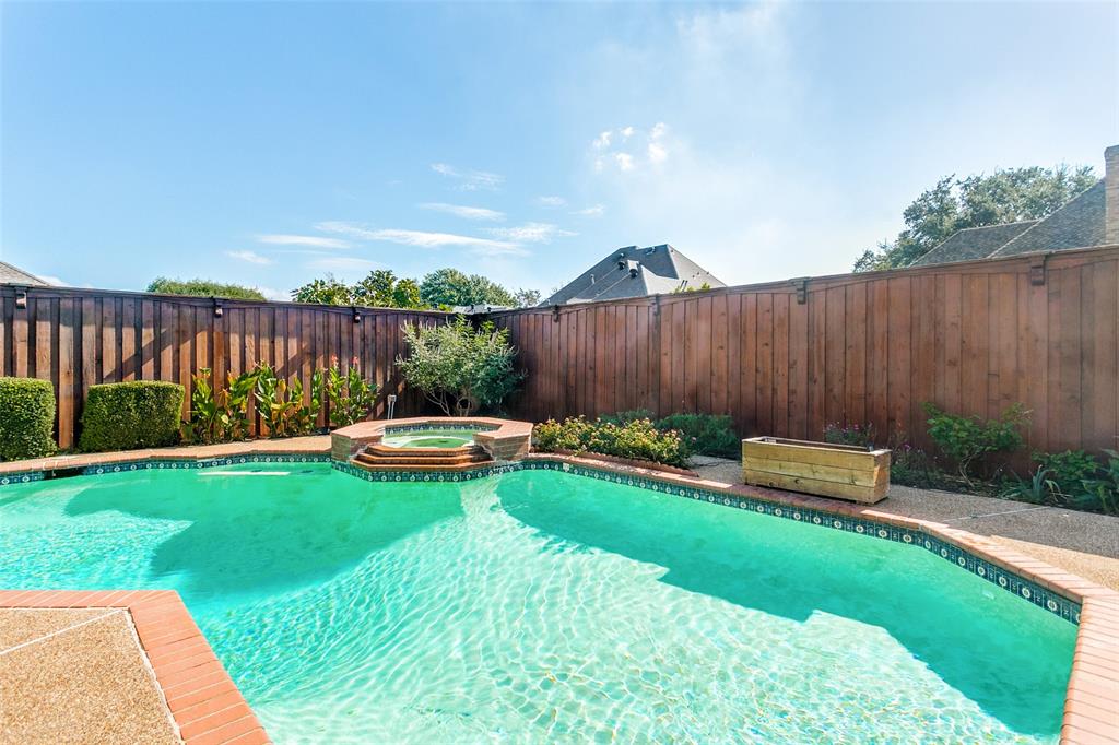 3916 Cross Bend Road, Plano, TX 75023