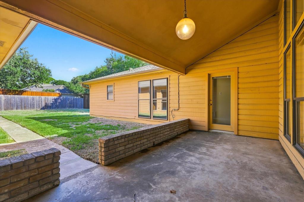 8857 Kingsley Road, Dallas, TX 75231