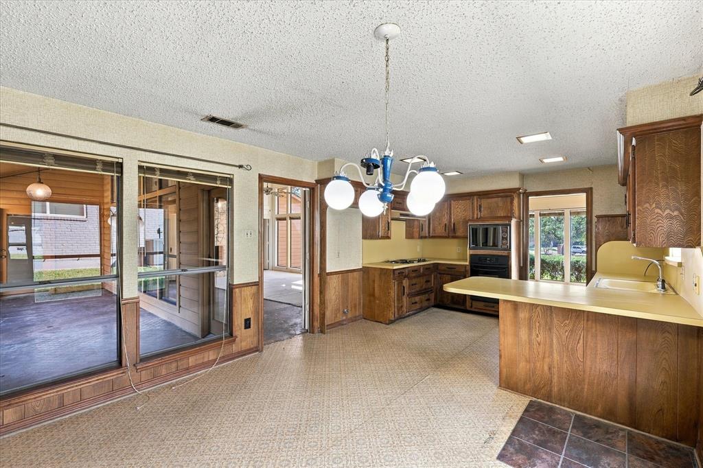8857 Kingsley Road, Dallas, TX 75231