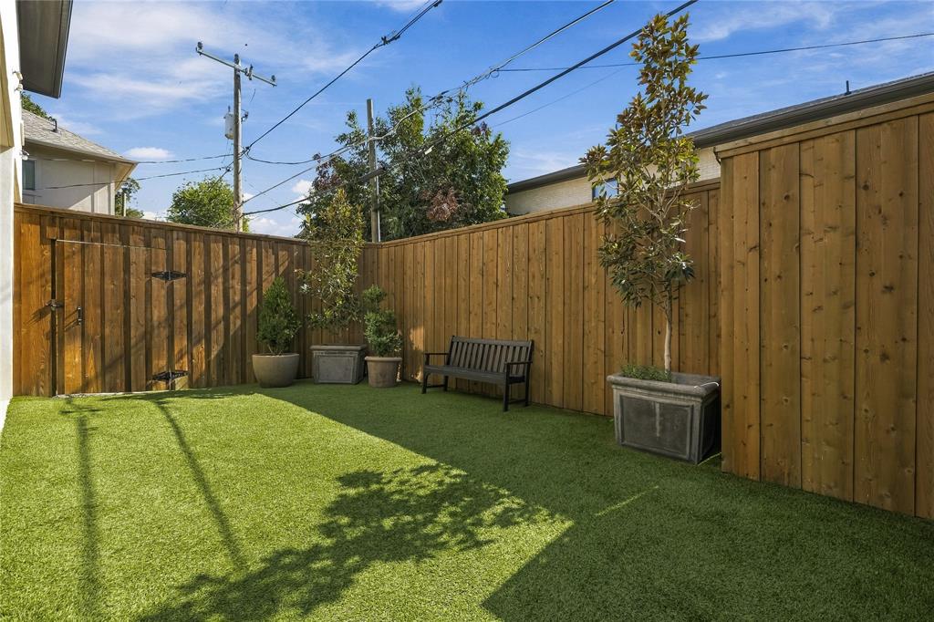 5520 Martel Avenue, Dallas, TX 75206