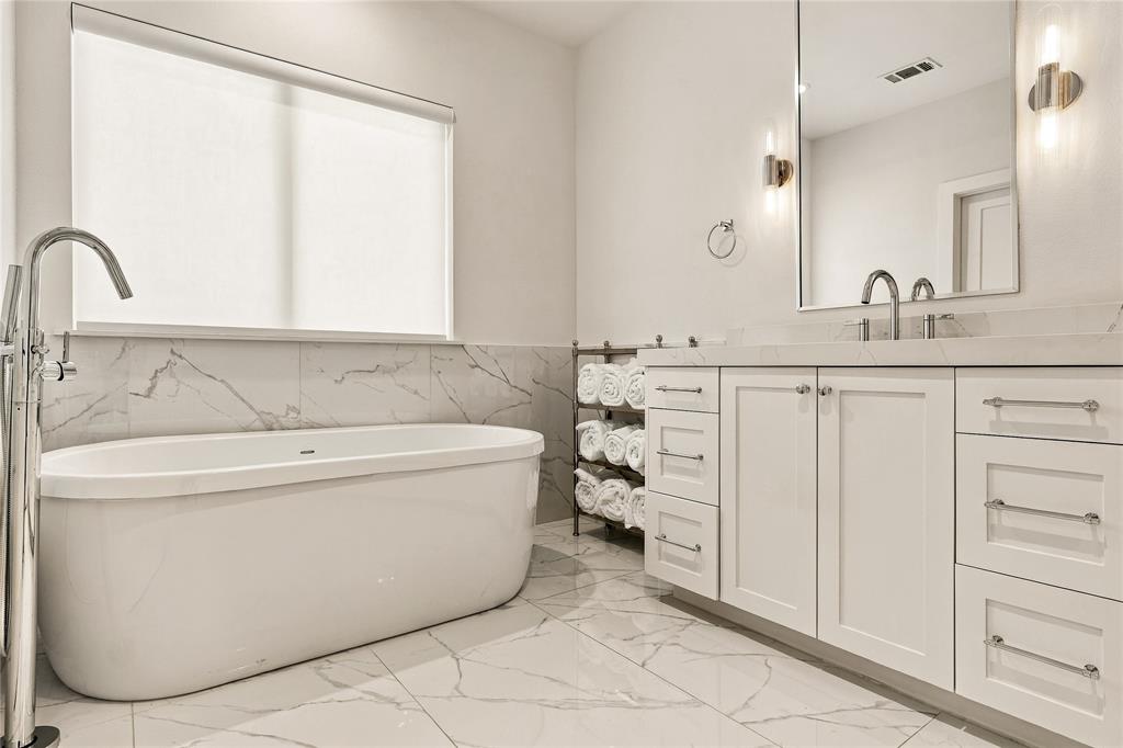 5520 Martel Avenue, Dallas, TX 75206