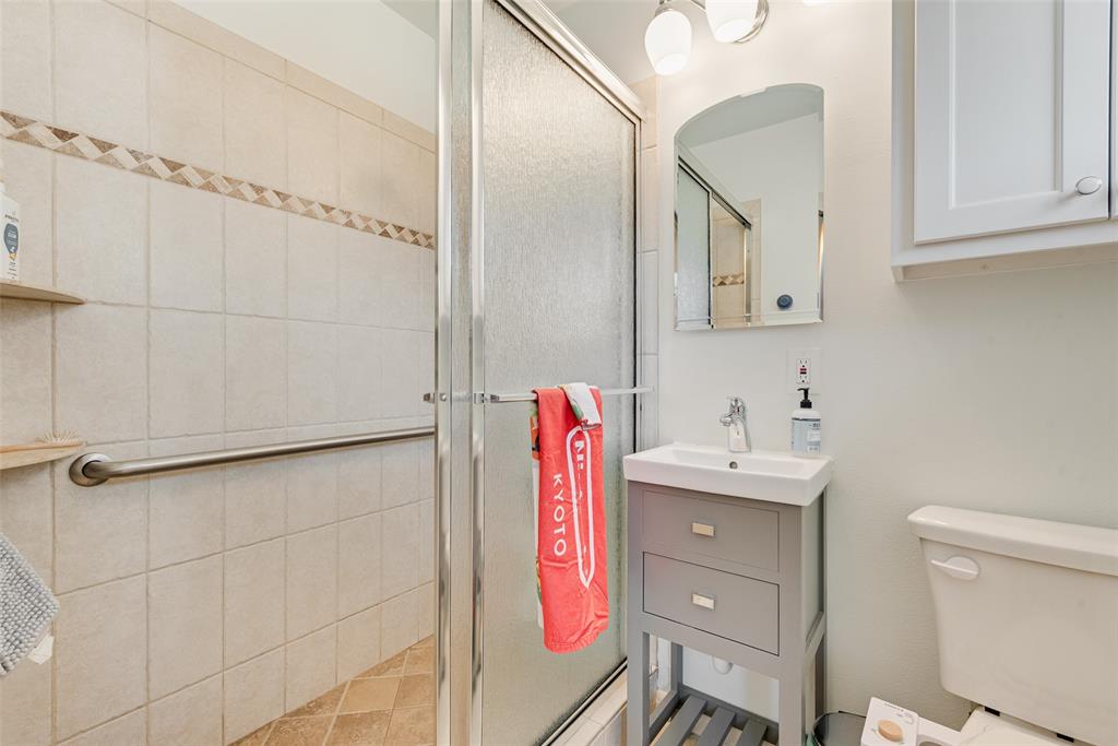 308 N Cottonwood Drive, Richardson, TX 75080