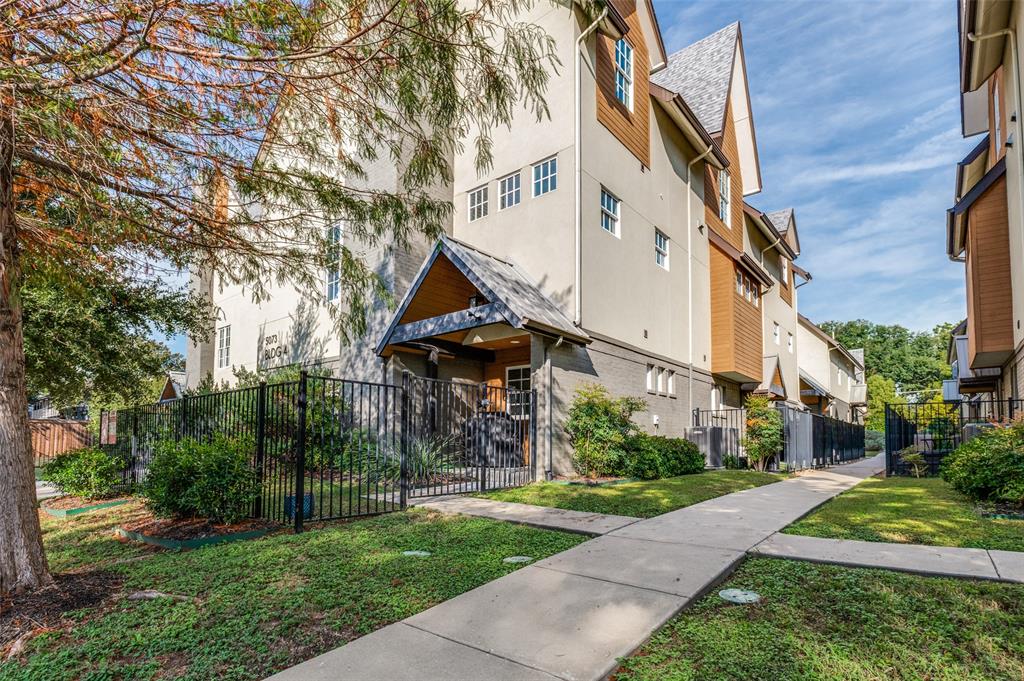5073 Gaston Avenue, #402, Dallas, TX 75214