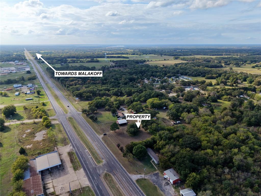 10632 State Highway 31 W, Malakoff, TX 75148