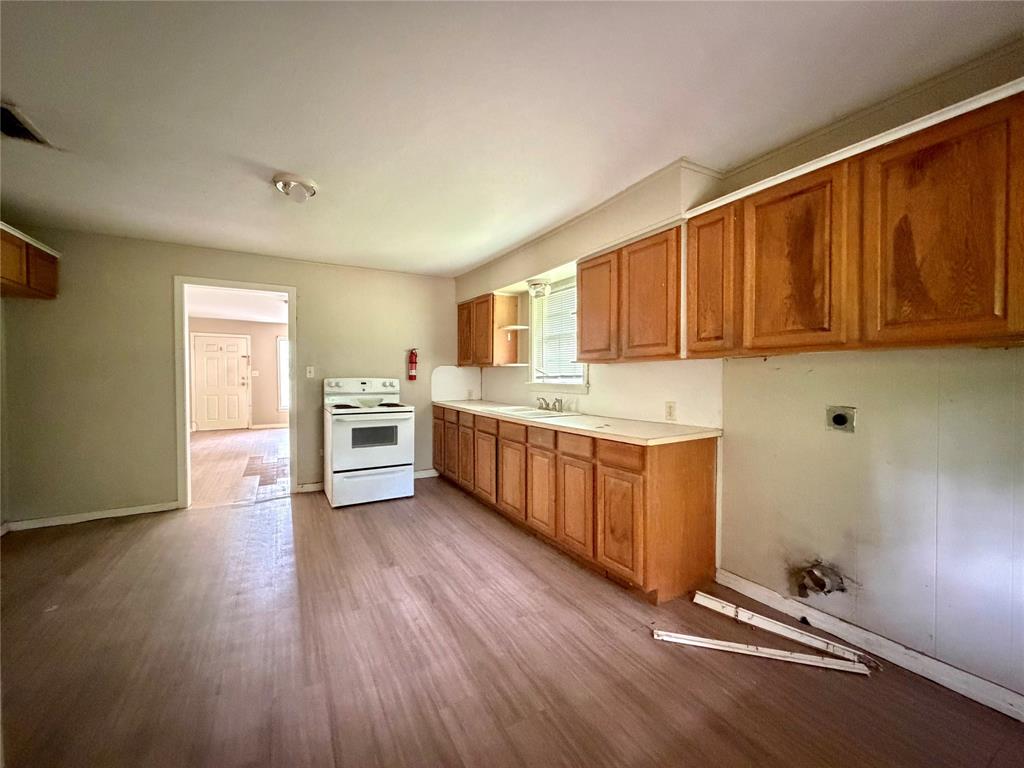 506 Edmonson Street, Athens, TX 75751