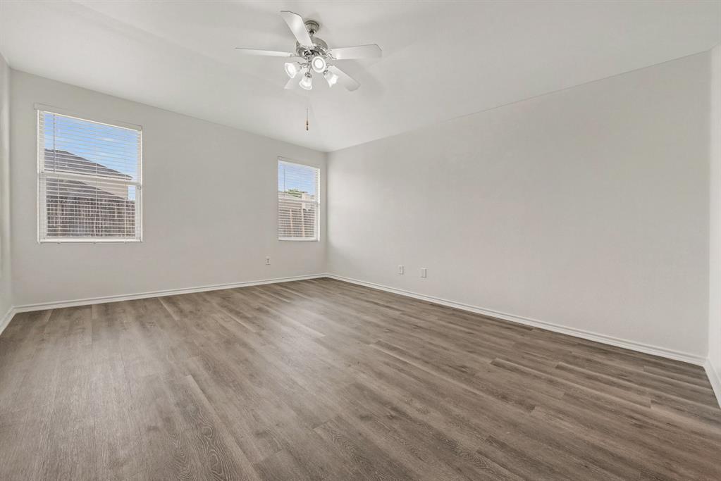 201 Rambling Way, Forney, TX 75126