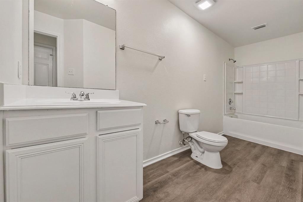 201 Rambling Way, Forney, TX 75126