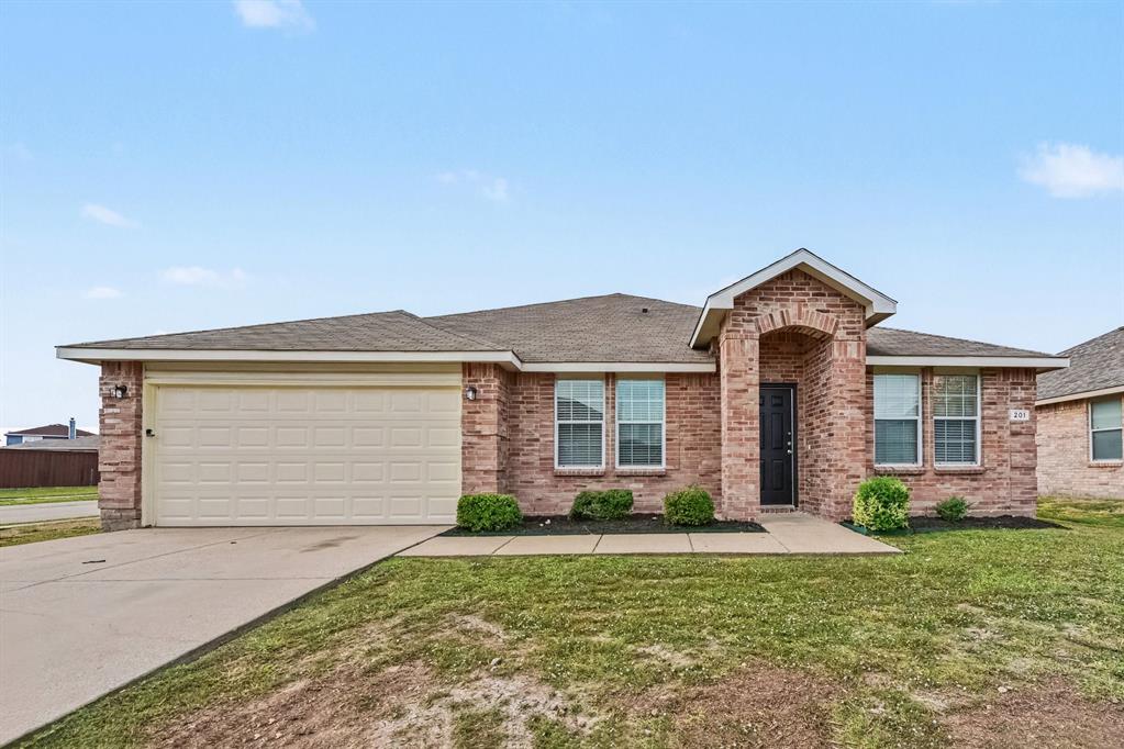 201 Rambling Way, Forney, TX 75126