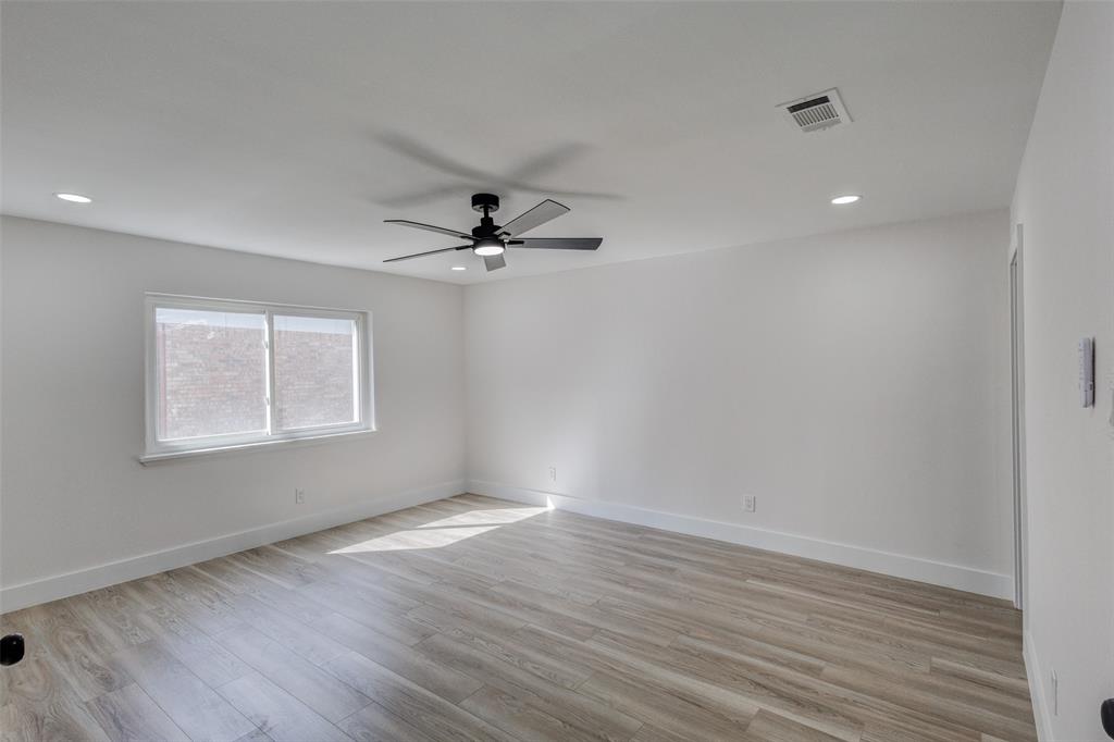 3726 Ruidosa Avenue, Dallas, TX 75228