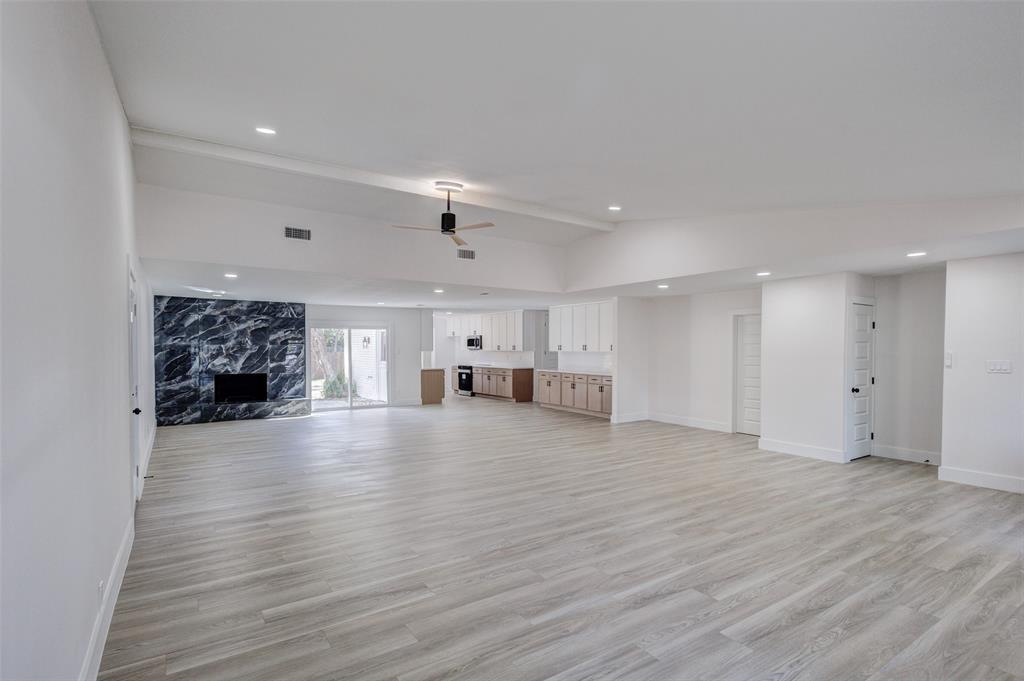 3726 Ruidosa Avenue, Dallas, TX 75228