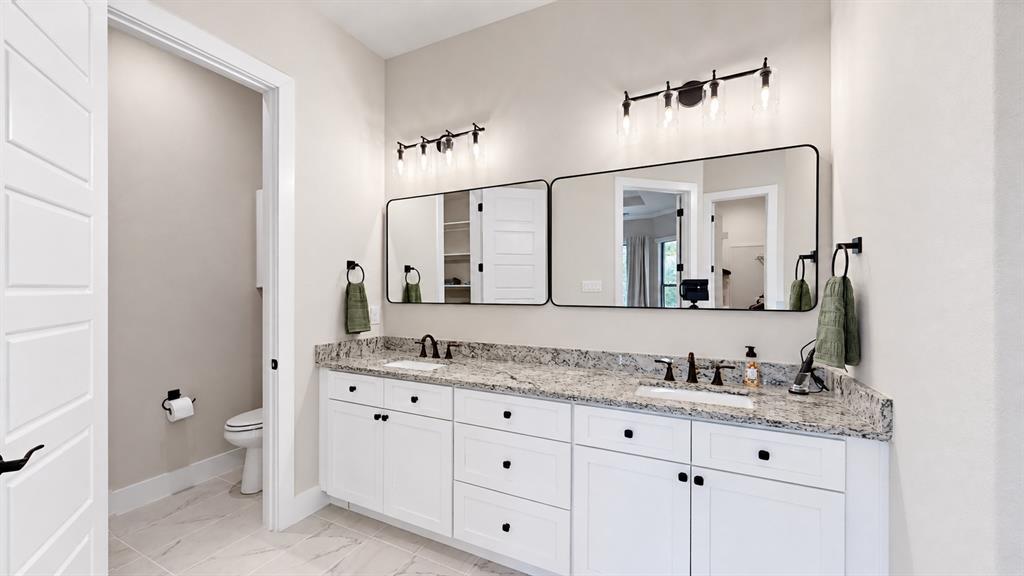 410 Virgo Court, Granbury, TX 76049
