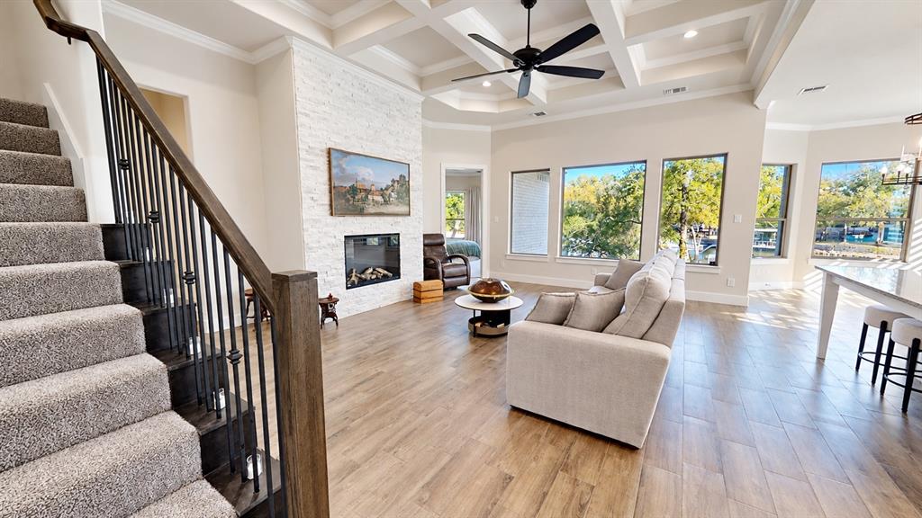 410 Virgo Court, Granbury, TX 76049