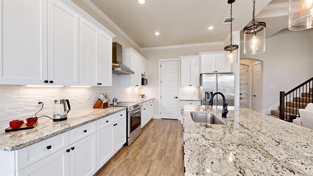 410 Virgo Court, Granbury, TX 76049