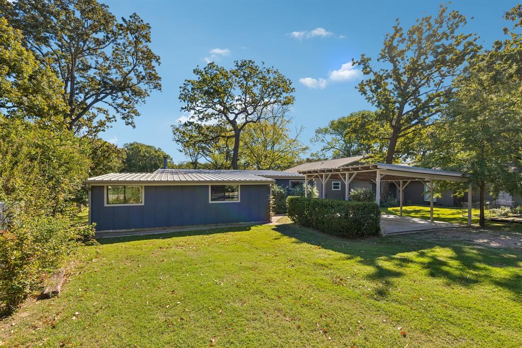 137 Santa Maria Street, Payne Springs, TX 75156