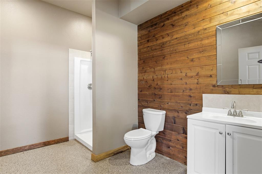 Full bath in covered patio