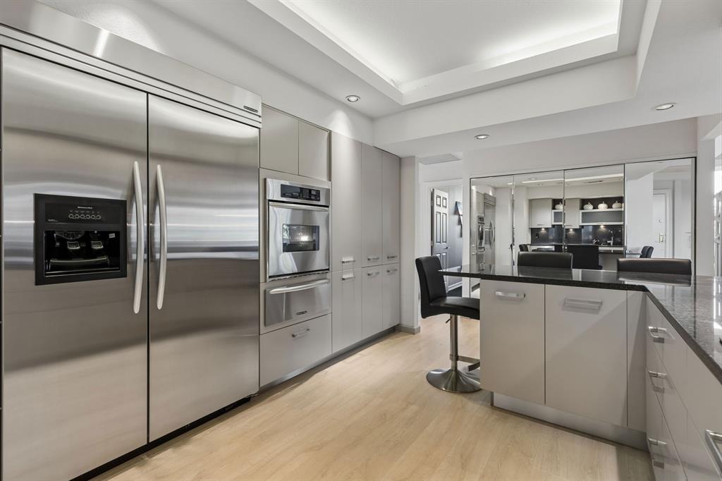 5200 Keller Springs Road, #425 and 427, Dallas, TX 75248
