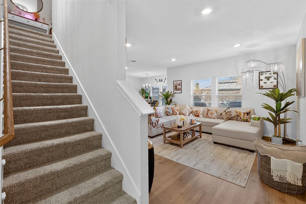 1207 Goodnight Circle, Crandall, TX 75114