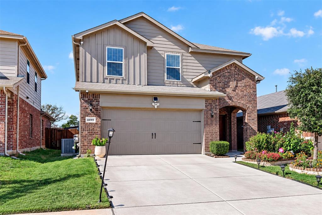 1207 Goodnight Circle, Crandall, TX 75114