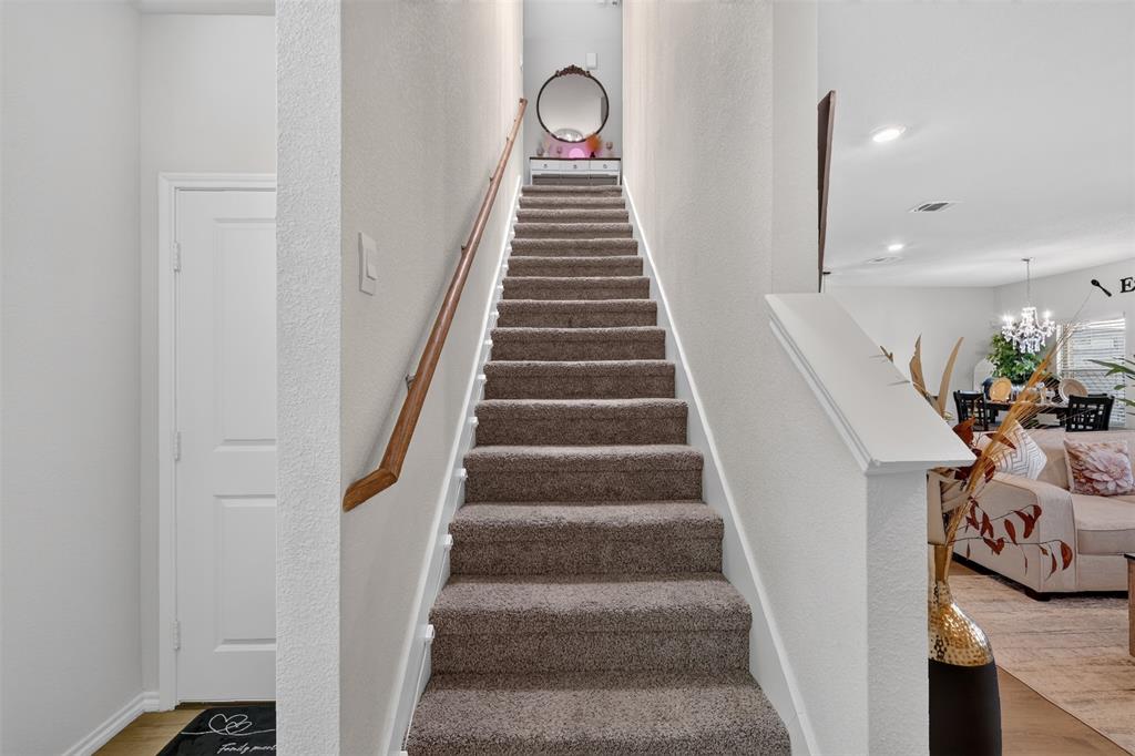 1207 Goodnight Circle, Crandall, TX 75114