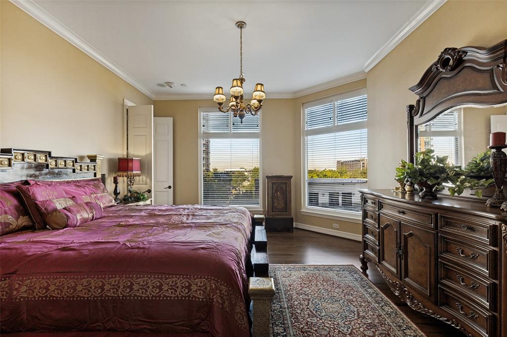 Hardwood flooring & crown moulding with beautiful city views