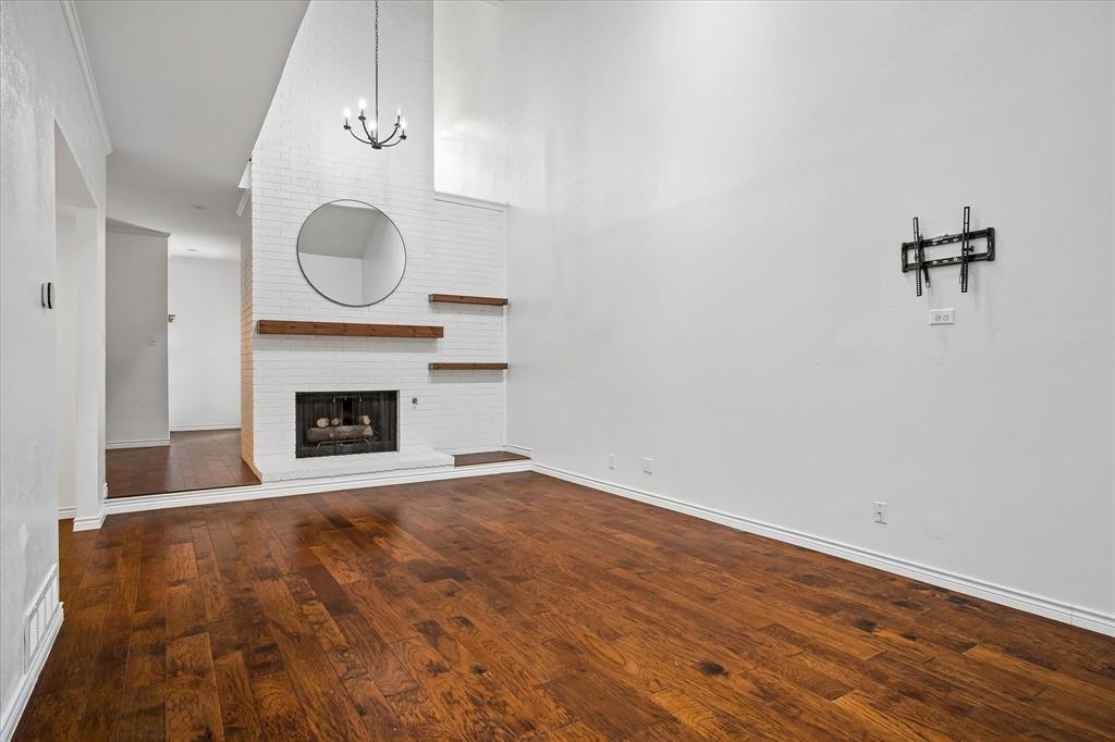 12446 Montego Plaza, Dallas, TX 75230