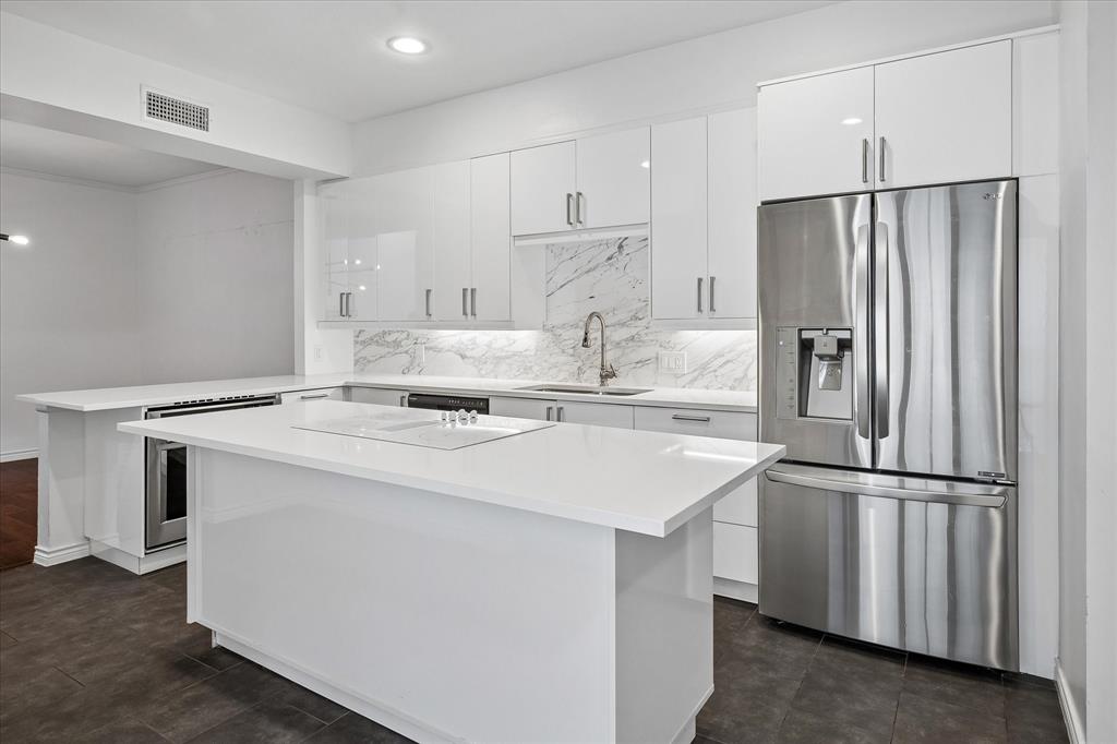 12446 Montego Plaza, Dallas, TX 75230