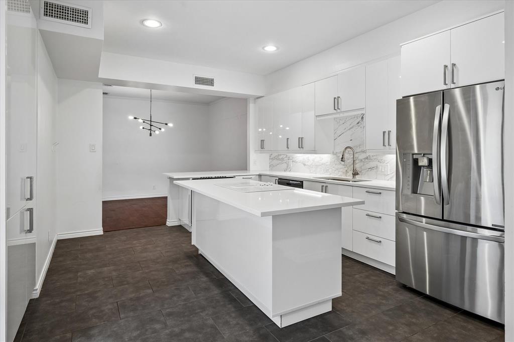 12446 Montego Plaza, Dallas, TX 75230