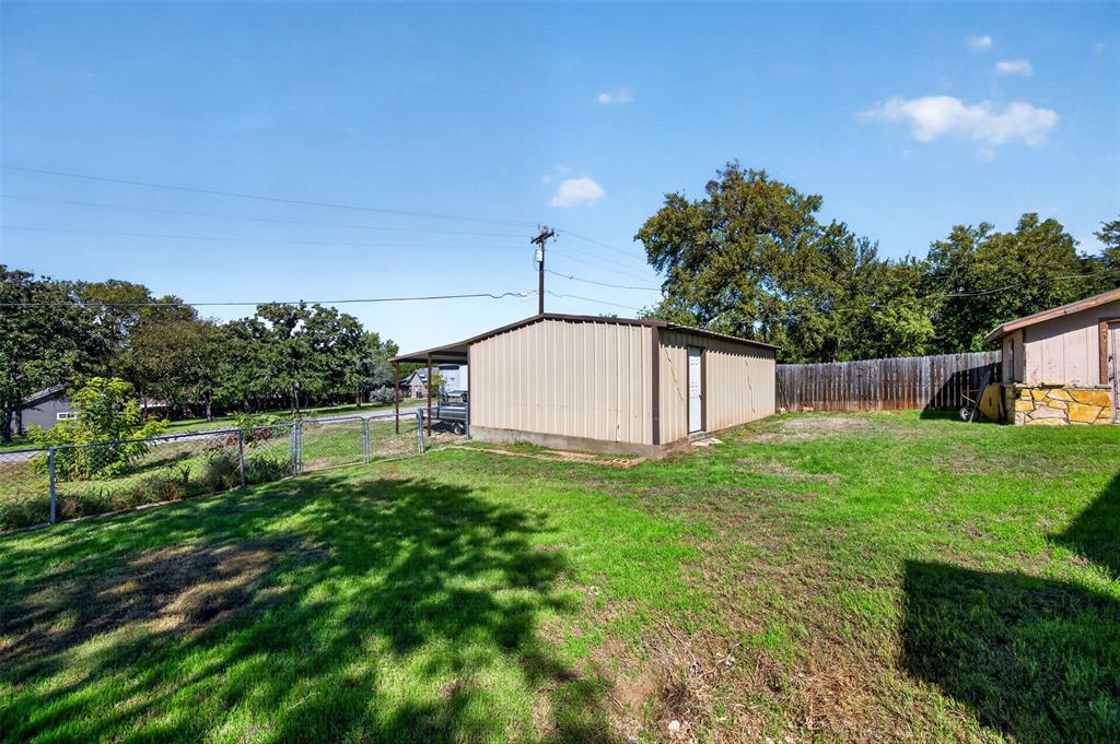 2705 Solar Court, Granbury, TX 76049