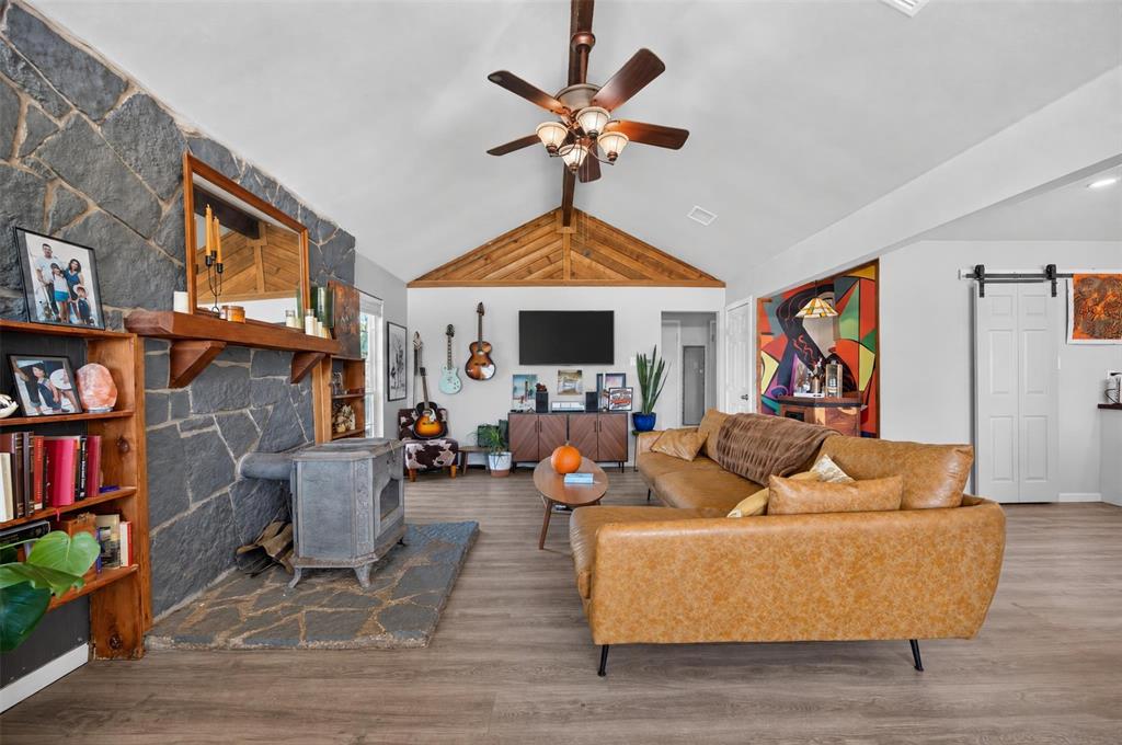 2705 Solar Court, Granbury, TX 76049