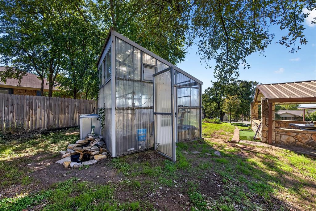 2705 Solar Court, Granbury, TX 76049
