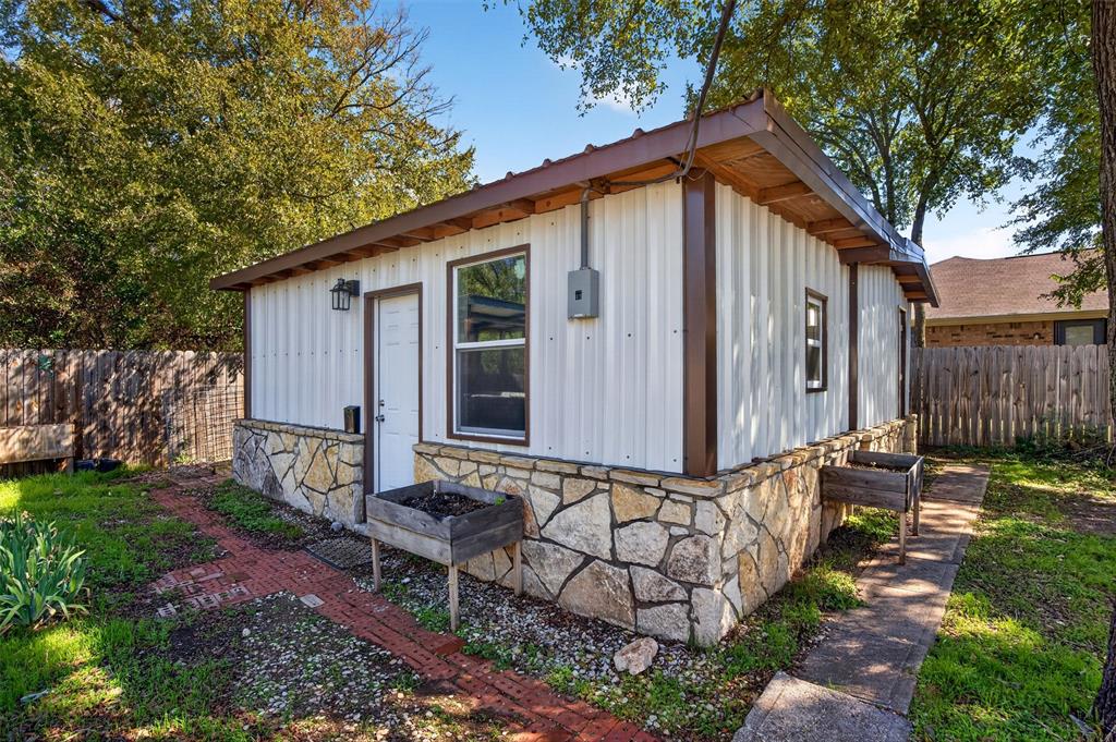 2705 Solar Court, Granbury, TX 76049
