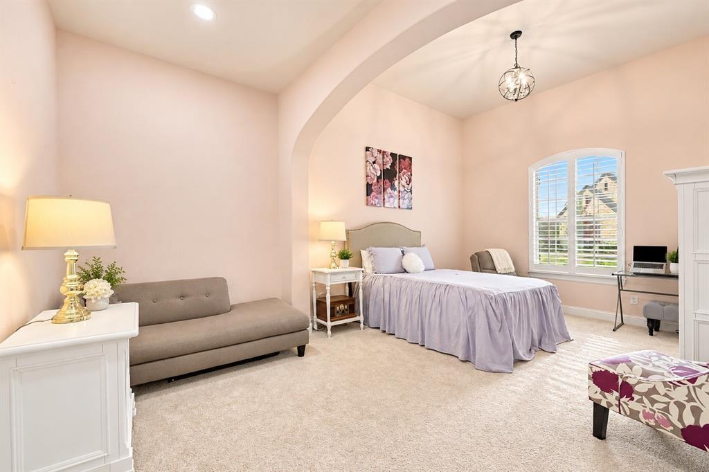 2204 Grafton Lane, McKinney, TX 75071