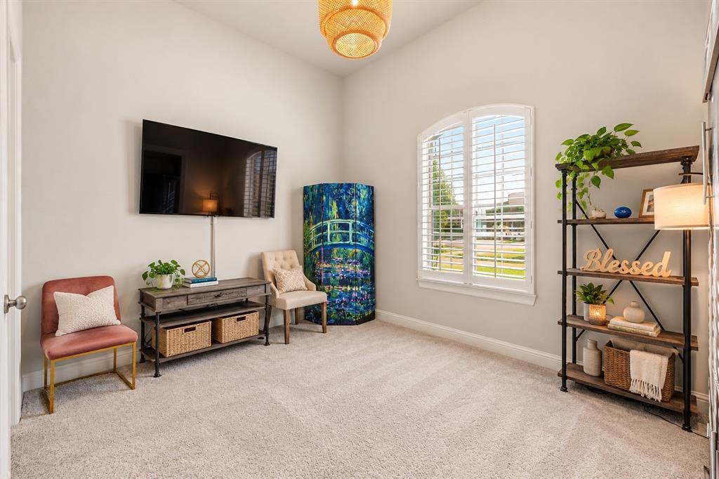 2204 Grafton Lane, McKinney, TX 75071