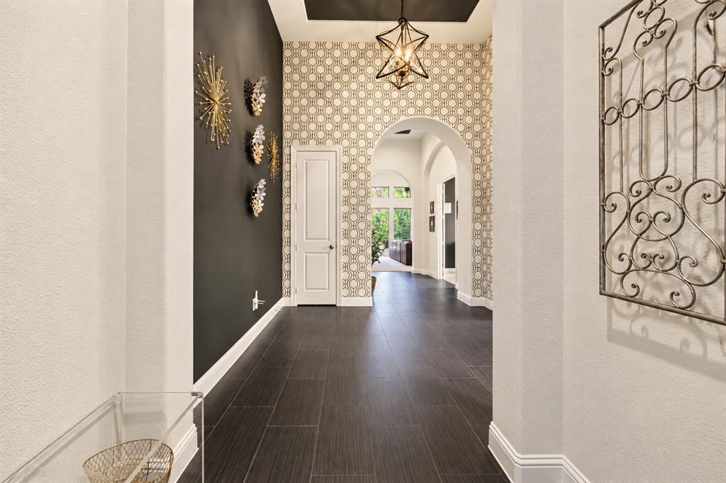 2204 Grafton Lane, McKinney, TX 75071