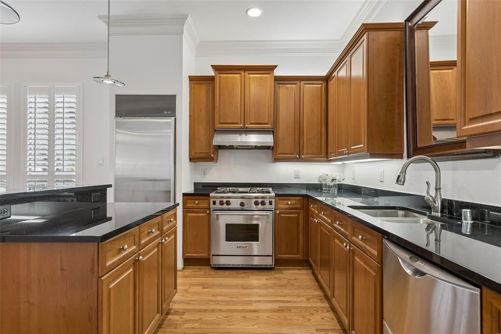 4330 Cole Avenue, #F, Dallas, TX 75205