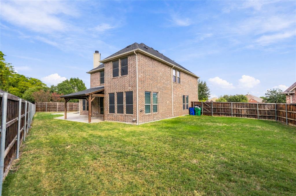 Plenty of space in the yard for playing or pets.