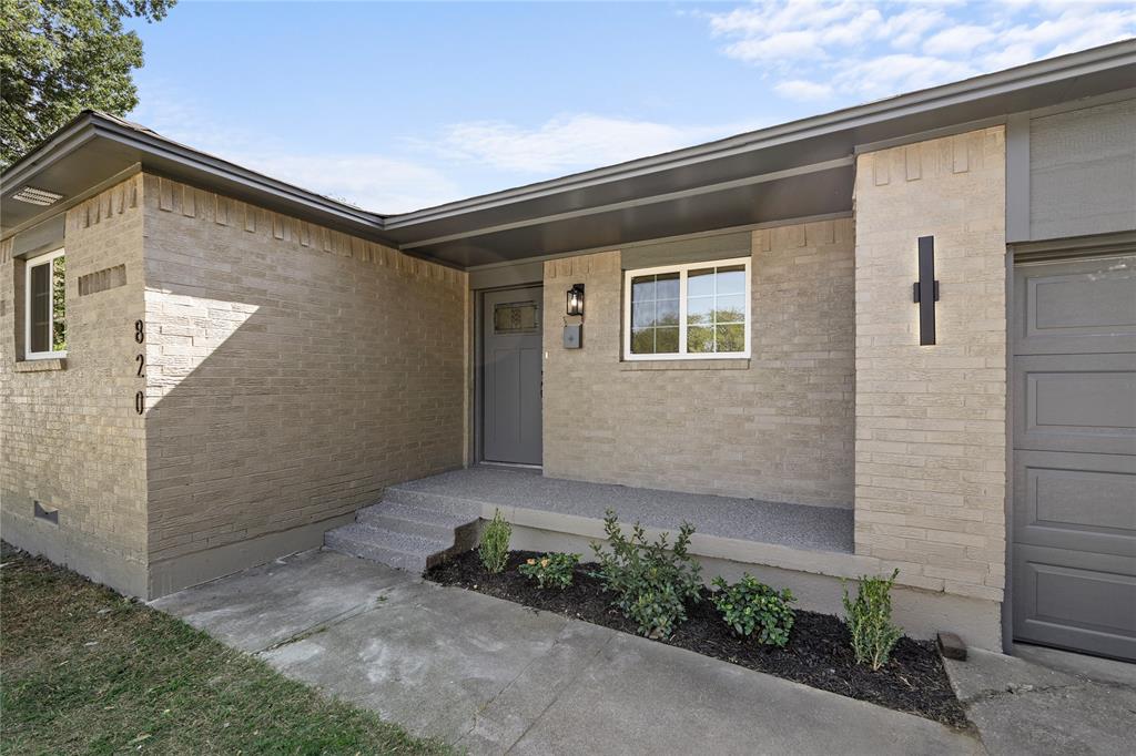 820 Colgate Drive, Lancaster, TX 75134