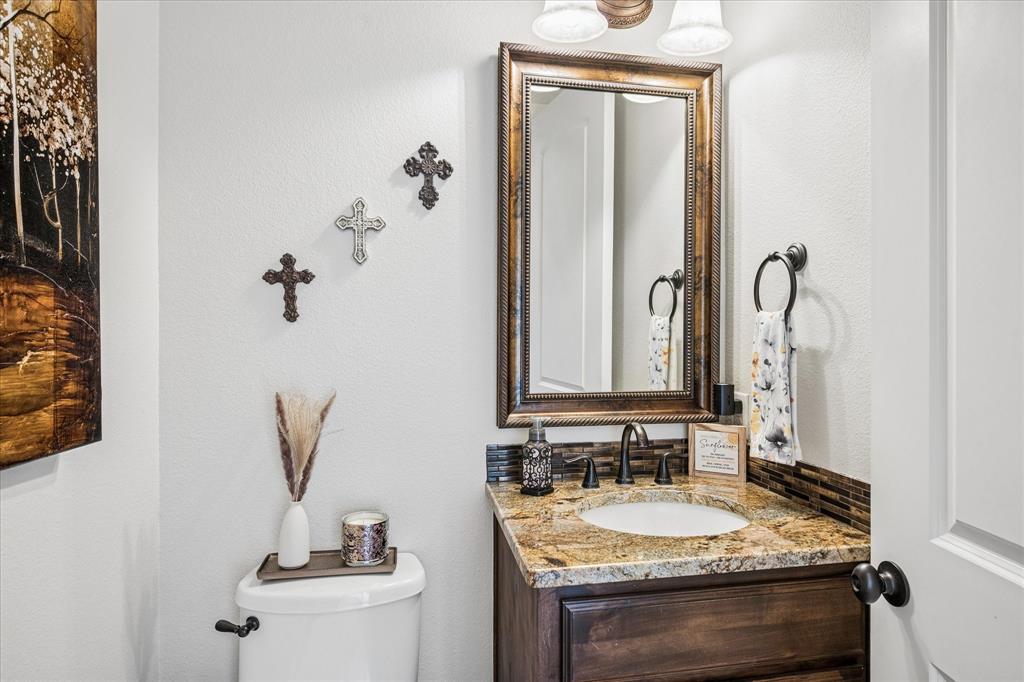 4076 Preston Lakes Circle, Celina, TX 75009