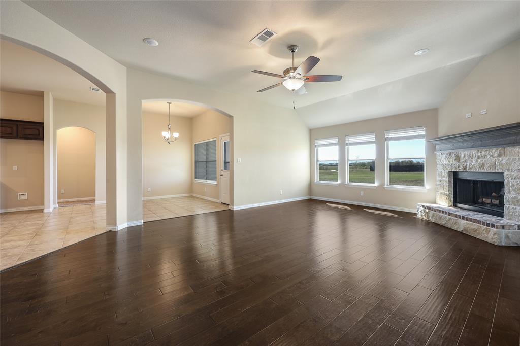 8818 Abner Road, Oak Ridge, TX 75161 8818 Abner Road, Oak Ridge, TX 75161