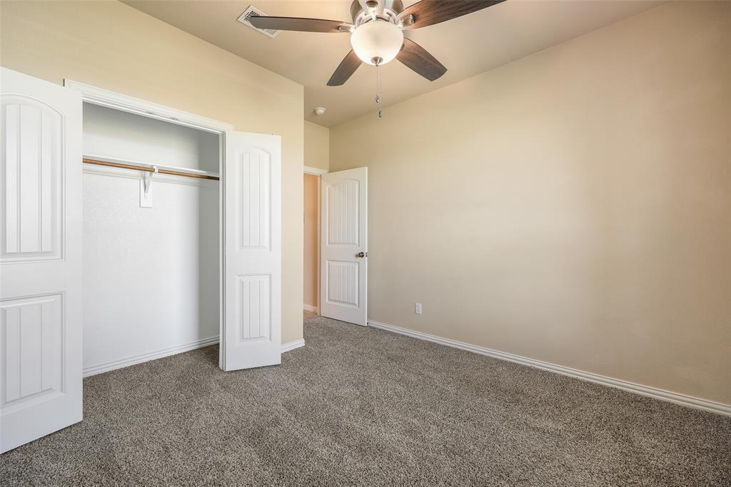 8818 Abner Road, Oak Ridge, TX 75161