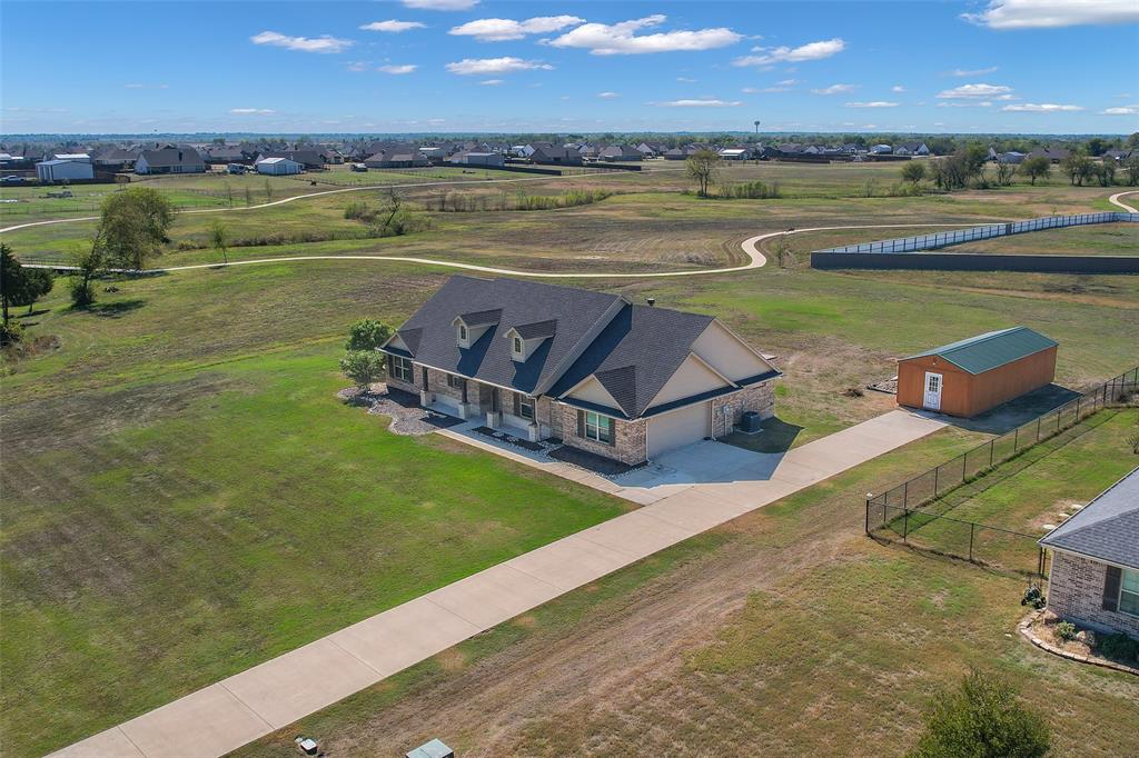 8818 Abner Road, Oak Ridge, TX 75161 8818 Abner Road, Oak Ridge, TX 75161