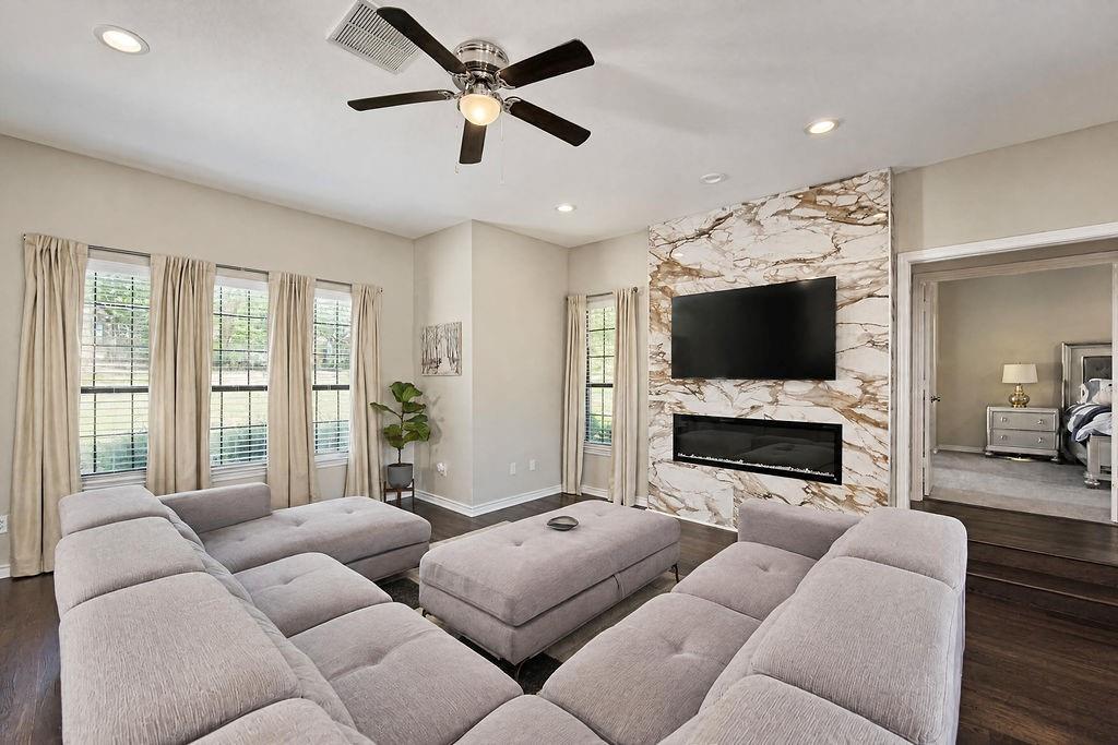 8781 Crestview Drive, Frisco, TX 75033